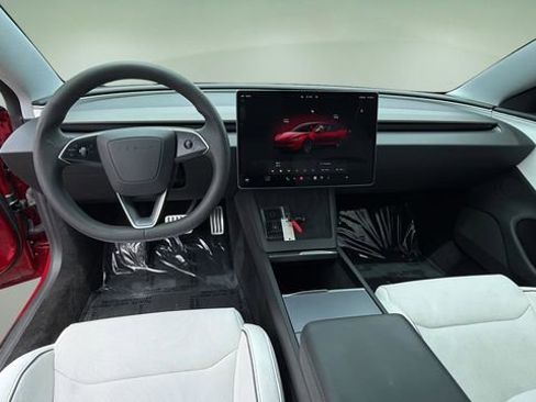 Used 2024 Tesla Model 3 Performance AWD/4WD image 16