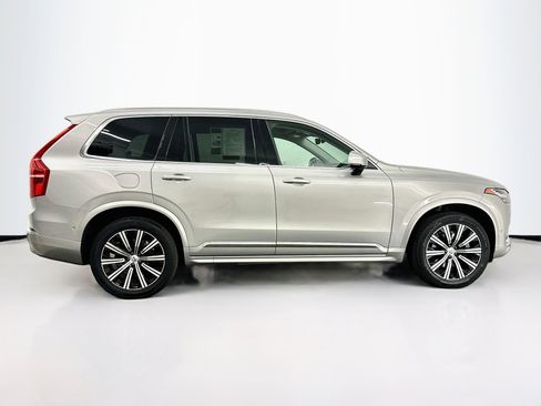 Used 2023 Volvo XC90 B5 Plus AWD/4WD image 10