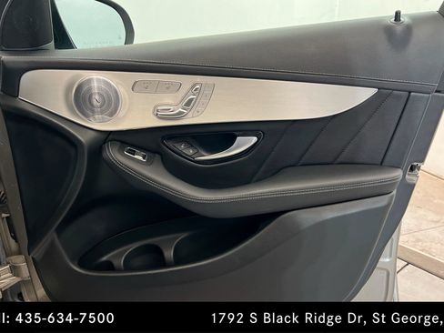 Used 2020 Mercedes-Benz GLC 43 AMG 4MATIC image 23