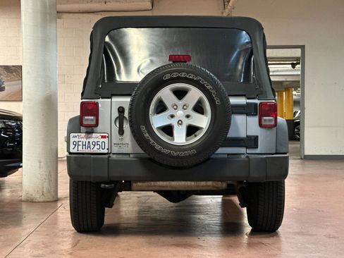 Used 2015 Jeep Wrangler Unlimited Sport w/ Quick Order Package 24S image 4