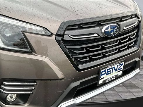 Used 2022 Subaru Forester Touring AWD/4WD image 29