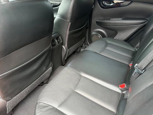 Used 2017 Nissan Rogue Sport SL AWD/4WD image 12