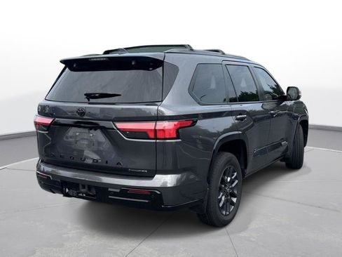 Used 2025 Toyota Sequoia Platinum AWD/4WD image 6
