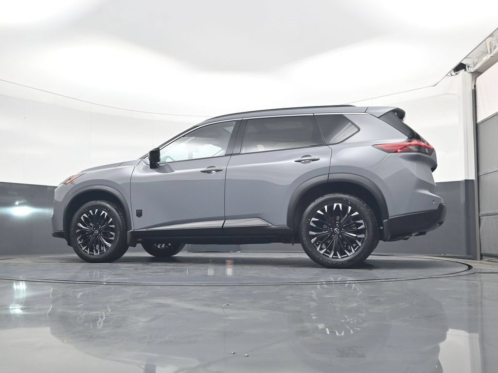 Certified 2026 Nissan Rogue Dark Armor FWD image 19