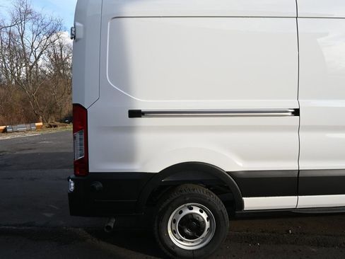 New 2026 Ford Transit 250 148 Medium Roof image 13