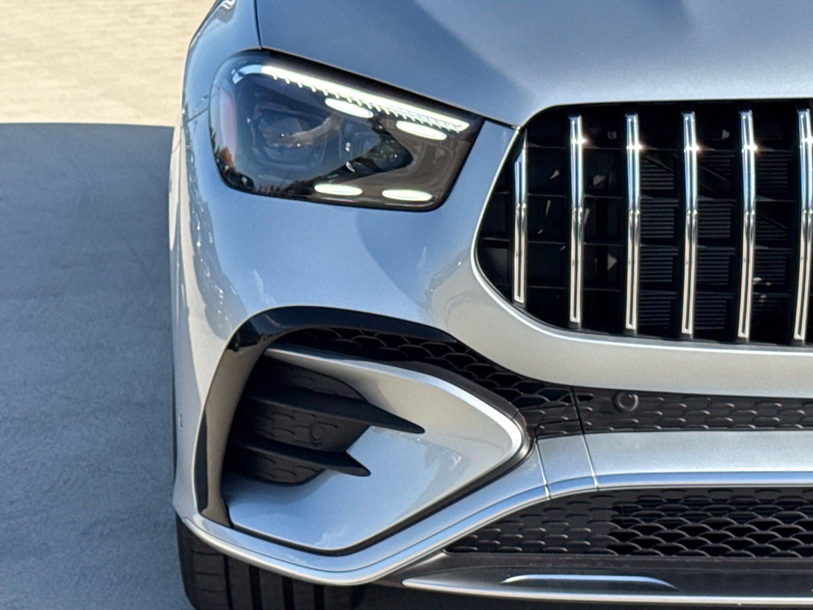 New 2026 Mercedes-Benz GLE 53 AMG 4MATIC Coupe image 5