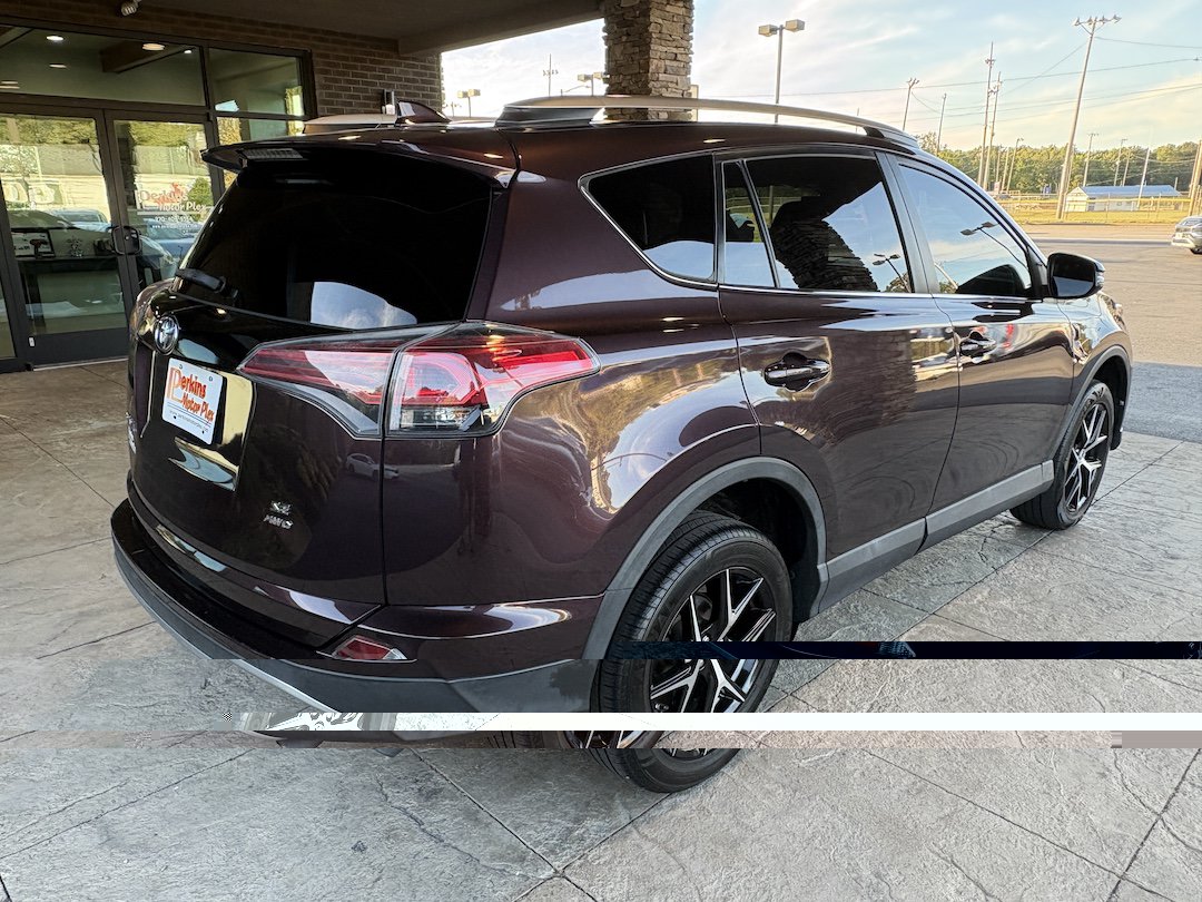 Used 2017 Toyota RAV4 SE w/ Power Extra Value Package AWD/4WD image 6
