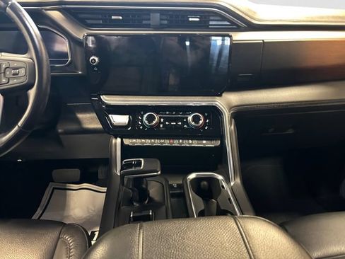 Certified 2024 GMC Sierra 1500 Denali AWD/4WD image 12