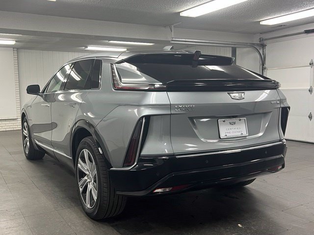 Certified 2024 Cadillac Lyriq Tech w/ Driver Assist Package AWD/4WD image 3
