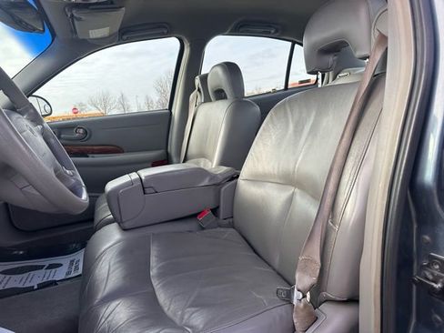 Used 2002 Buick Le Sabre Custom w/ Luxury Pkg image 13