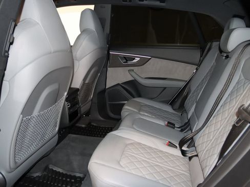 Used 2023 Audi SQ8 Prestige image 60