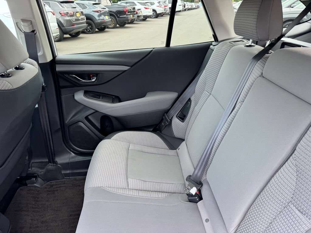 Used 2022 Subaru Outback Premium AWD/4WD image 11