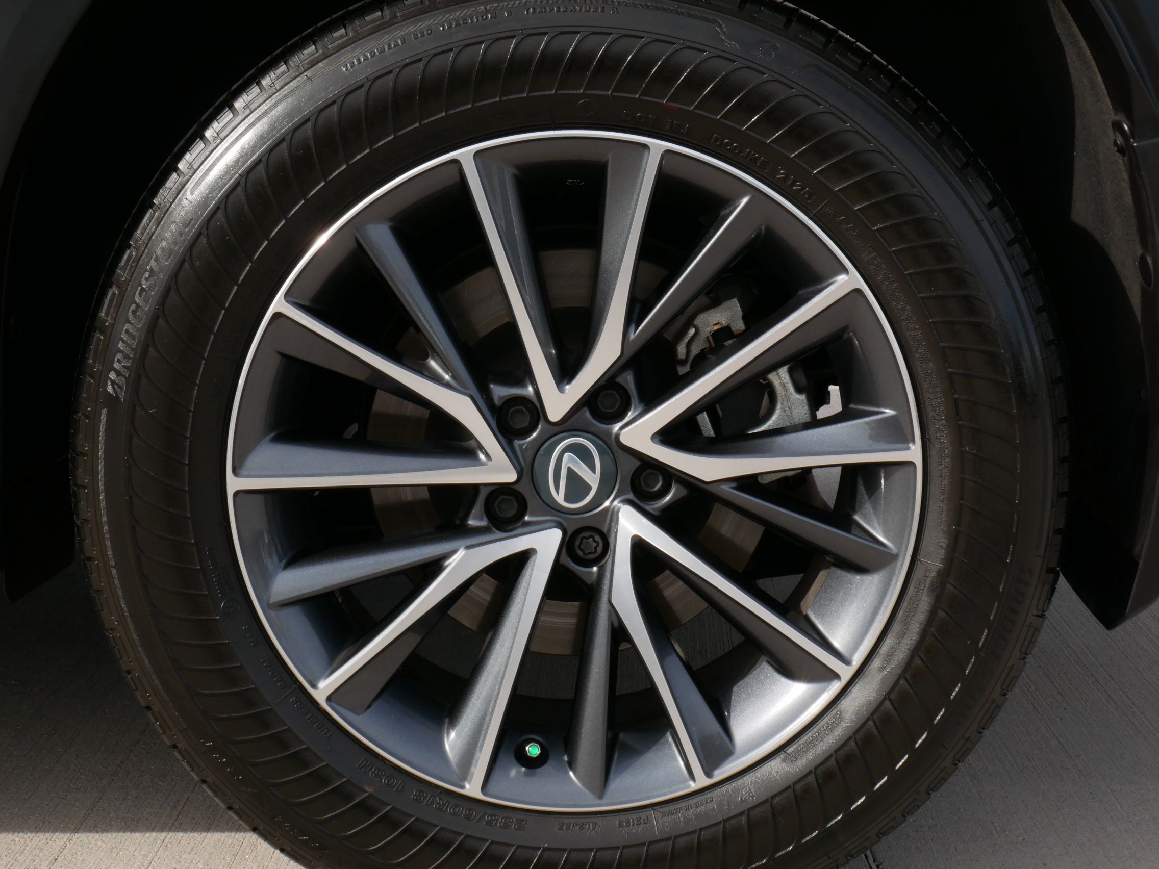 Used 2026 Lexus NX 350h AWD w/ Accessory Package (2T) image 21