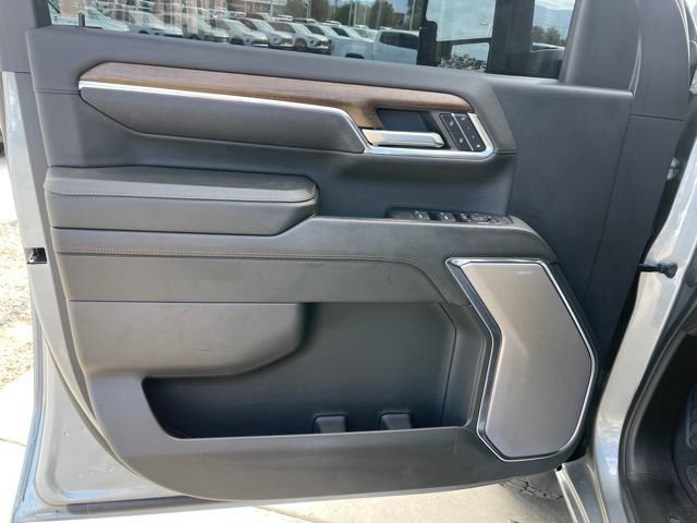 Certified 2024 Chevrolet Silverado 3500 High Country w/ High Country Premium Package AWD/4WD image 19