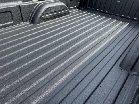 Used 2006 Chevrolet Silverado 3500 LT w/ Heavy-Duty Power Package image 26