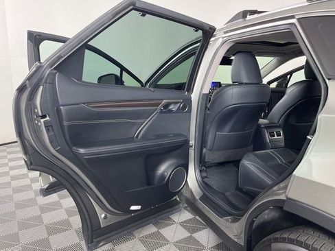 Used 2019 Lexus RX 450hL Luxury image 44