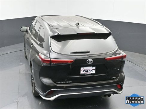 Used 2021 Toyota Highlander XSE image 34
