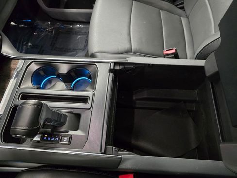 Used 2021 Ford F150 Lariat w/ Equipment Group 502A High image 29