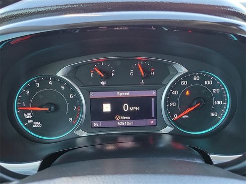 Used 2021 Chevrolet Traverse RS image 23