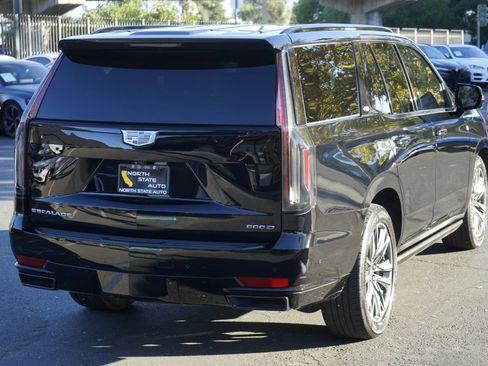 Used 2021 Cadillac Escalade Sport w/ Driver Assist Tech Package image 8