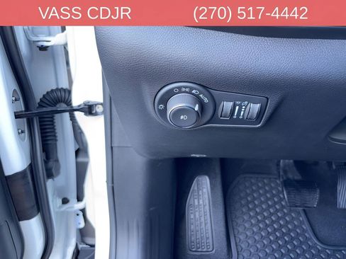Used 2026 Jeep Compass Latitude w/ Quick Order Package 29K AWD/4WD image 12
