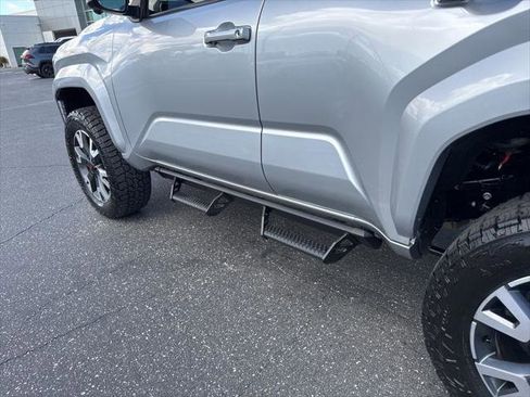 Certified 2025 Toyota 4Runner TRD Sport Premium AWD/4WD image 10