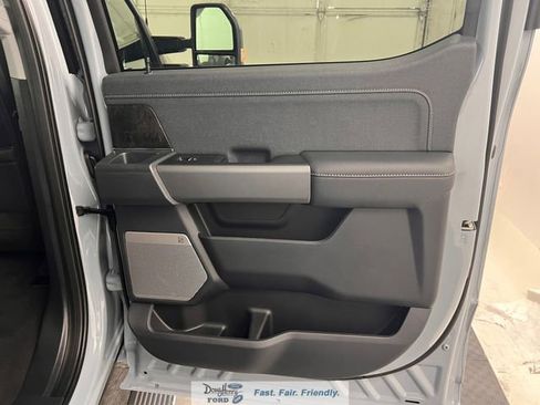 New 2026 Ford F250 4x4 Crew Cab Super Duty image 32