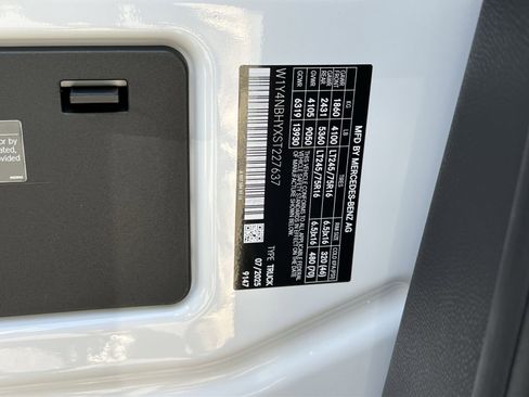 New 2025 Mercedes-Benz Sprinter 2500 image 35
