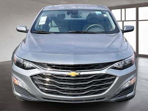 Used 2023 Chevrolet Malibu LT image 2