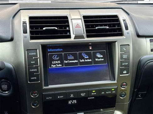 Used 2019 Lexus GX 460 image 22