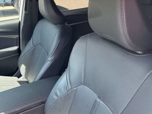 Used 2025 Toyota Camry XSE AWD/4WD image 2