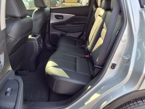 Certified 2024 Nissan Murano SV image 17