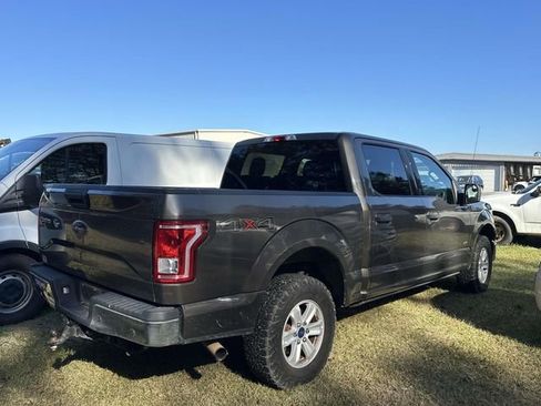 Used 2016 Ford F150 XLT image 15