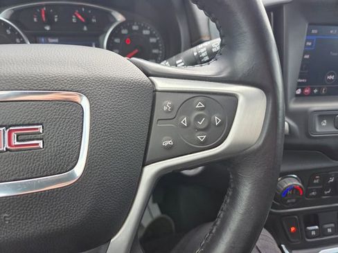 Used 2020 GMC Terrain SLE w/ Driver Convenience Package FWD image 19