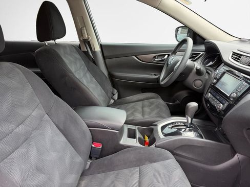 Used 2014 Nissan Rogue SV w/ SV Premium Package AWD/4WD image 28