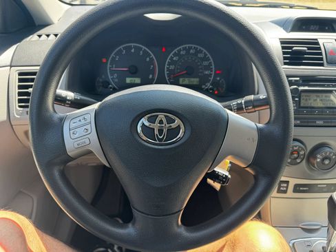 Used 2012 Toyota Corolla LE FWD image 14