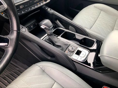 Used 2023 Kia Telluride EX X-Line AWD/4WD image 17