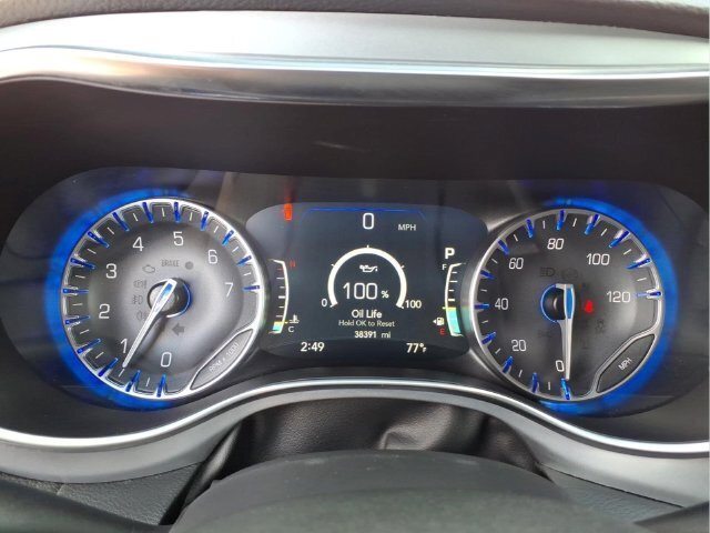 Used 2026 Chrysler Pacifica Limited w/ S Appearance Package FWD image 19