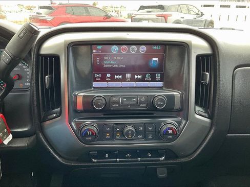 Used 2018 Chevrolet Silverado 1500 LT w/ All Star Edition image 24