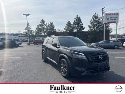 Certified 2024 Nissan Pathfinder SV w/ Black Appearance Package