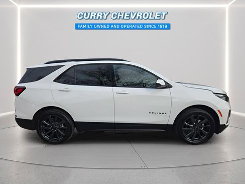 Used 2023 Chevrolet Equinox RS image 16