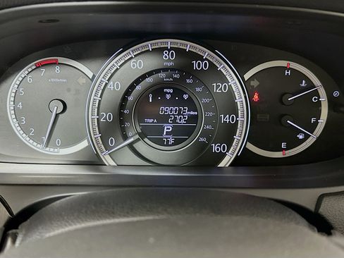 Used 2013 Honda Accord EX-L image 18