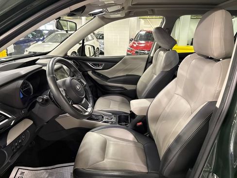 Used 2023 Subaru Forester Limited AWD/4WD image 10