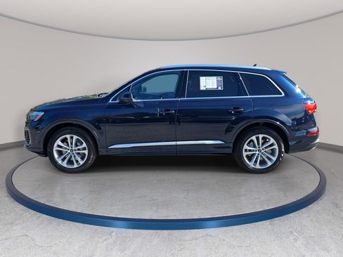 Used 2025 Audi Q7 Premium Plus w/ Premium Plus Package image 8