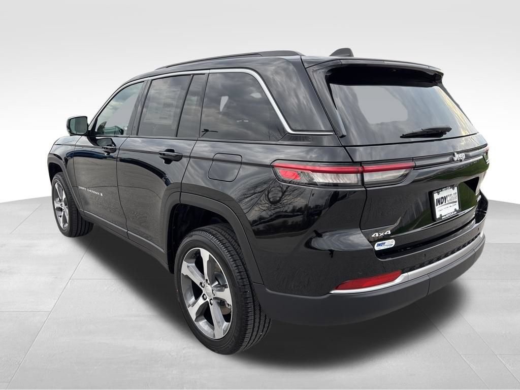 New 2026 Jeep Grand Cherokee Limited AWD/4WD image 6