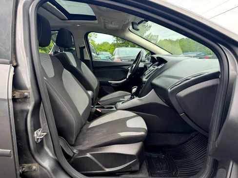 Used 2012 Ford Focus SE image 14