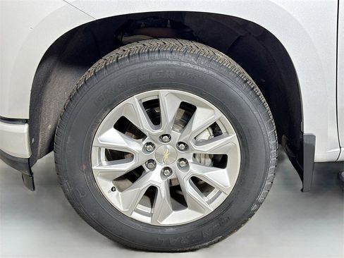 Used 2019 Chevrolet Silverado 1500 Custom w/ Custom Value Package image 27