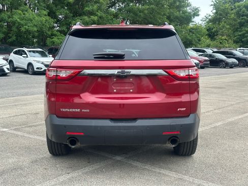 Used 2019 Chevrolet Traverse RS w/ LPO, Floor Liner Package AWD/4WD image 6
