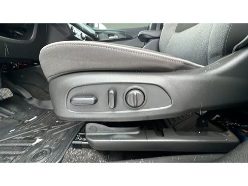 Used 2023 Chevrolet TrailBlazer LT image 24