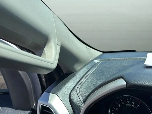 Used 2020 Ford F150 Lariat RWD image 16